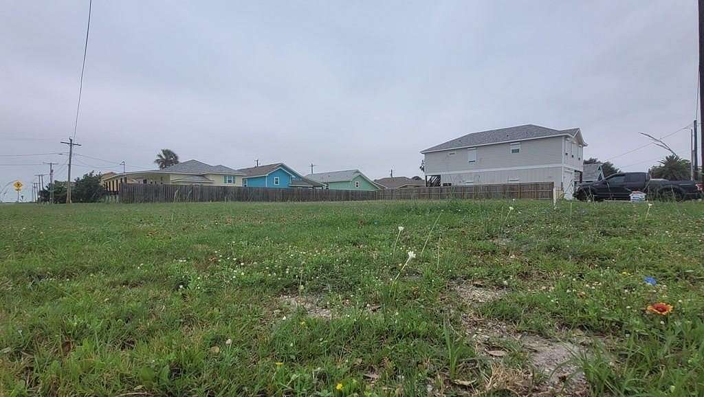 0.23 Acres of Commercial Land for Sale in Rockport, Texas