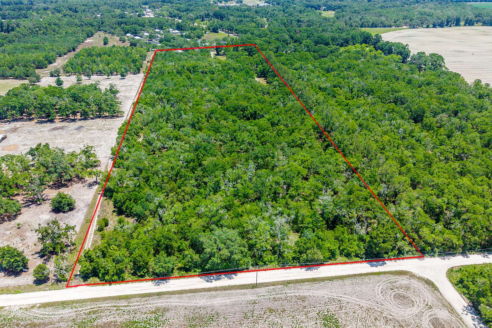 15 Acres of Land for Sale in Bell, Florida