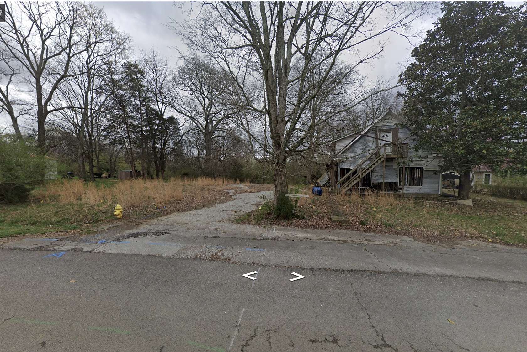 0.49 Acres of Mixed-Use Land for Sale in Manchester, Tennessee