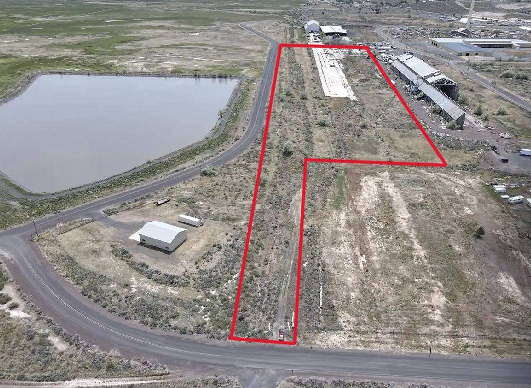 18 Acres of Commercial Land for Sale in Hines, Oregon