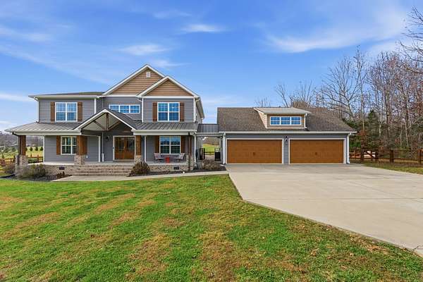 5 Acres of Land with Home for Sale in Manchester, Tennessee