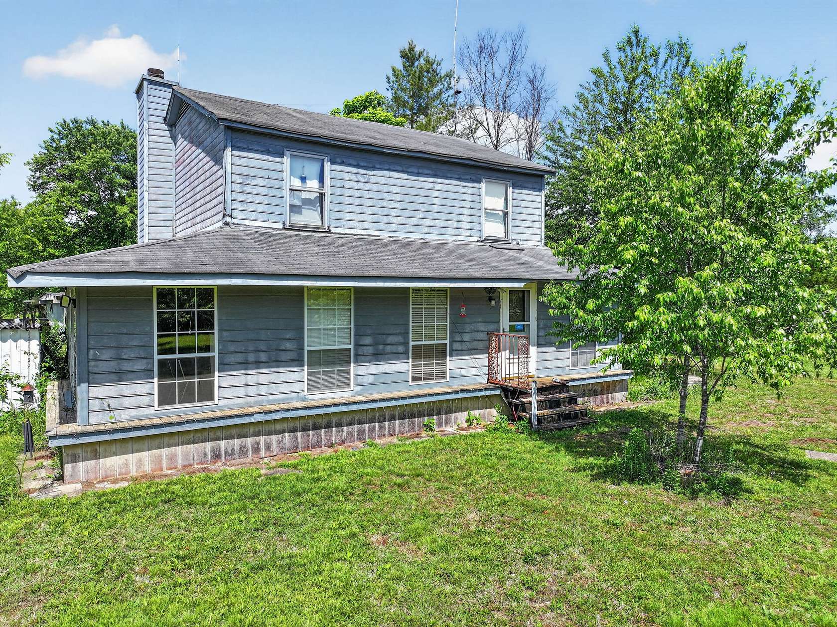 6.18 Acres of Land with Home for Auction in Readyville, Tennessee
