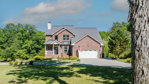 8 Acres of Land with Home for Sale in Louisville, Tennessee