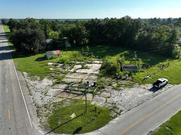 1 Acre of Commercial Land for Sale in Donalsonville, Georgia