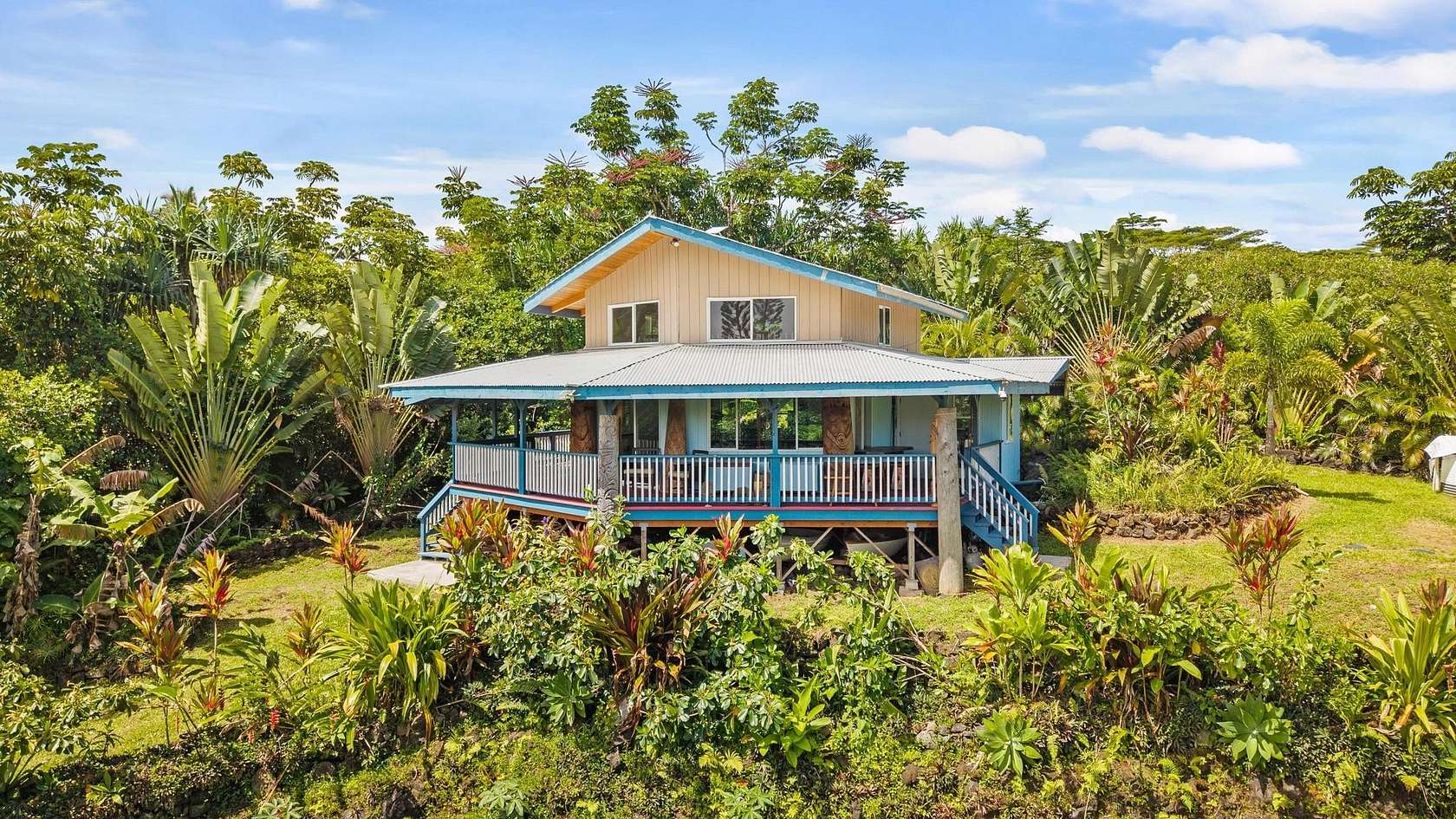 2.33 Acres of Land with Home for Sale in Pahoa, Hawaii