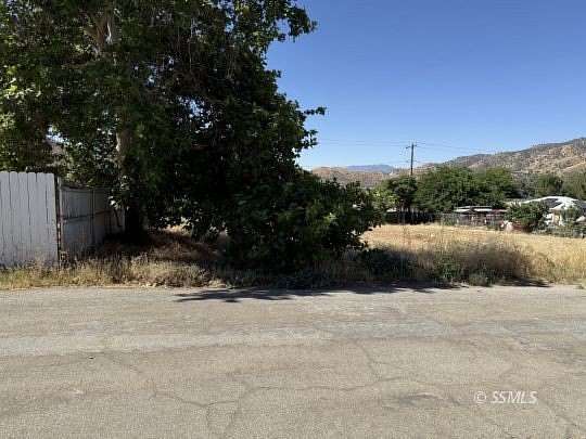 0.18 Acres of Residential Land for Sale in Wofford Heights, California