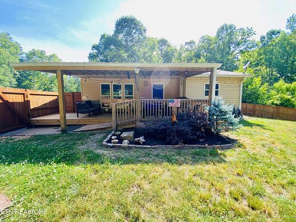 16.5 Acres of Recreational Land with Home for Sale in Lenoir City, Tennessee