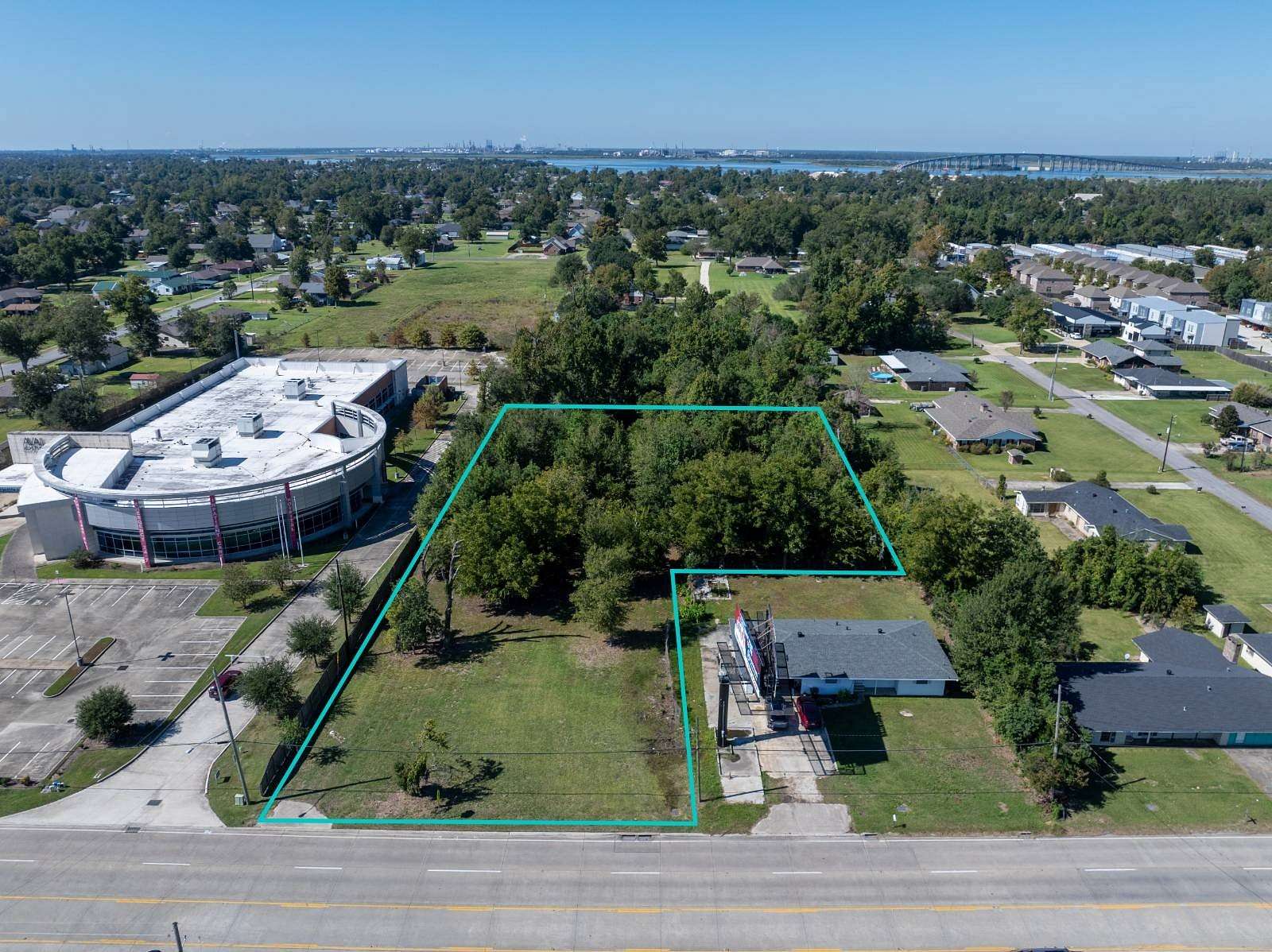 1.5 Acres of Commercial Land for Sale in Lake Charles, Louisiana