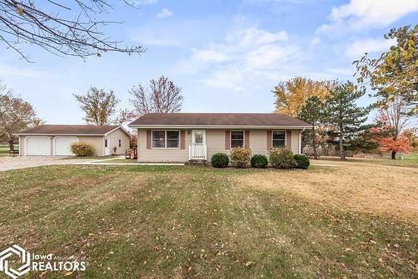2.4 Acres of Land with Home for Sale in Bloomfield, Iowa