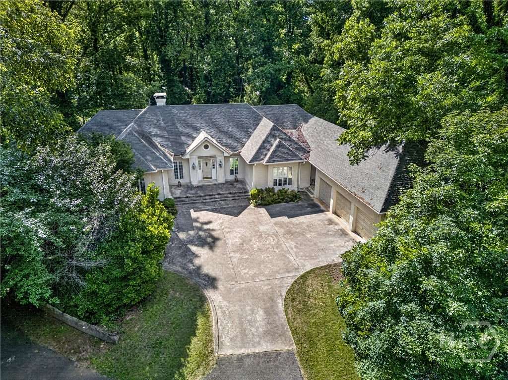 4 Acres of Land with Home for Sale in Athens, Georgia