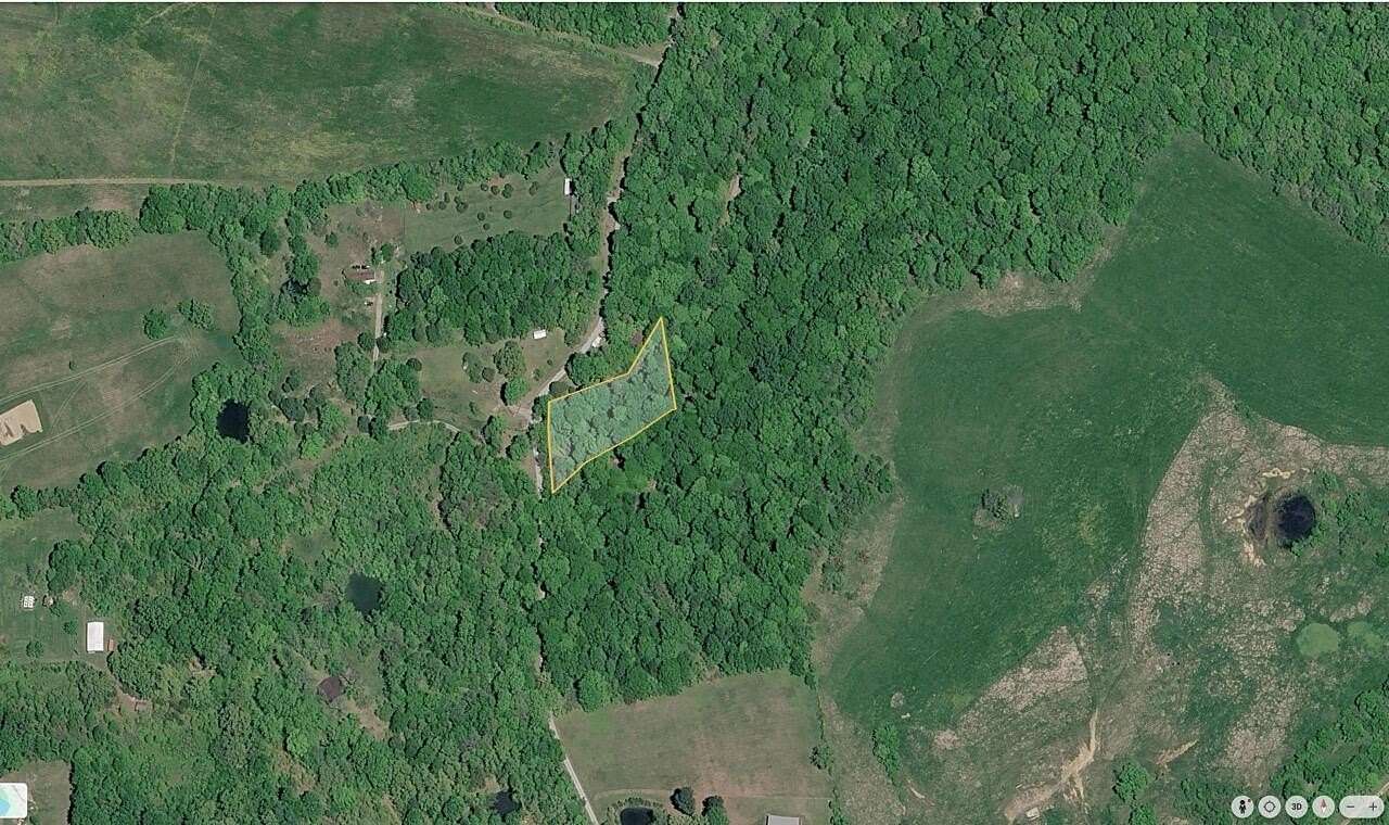 0.86 Acres of Land for Sale in Leitchfield, Kentucky