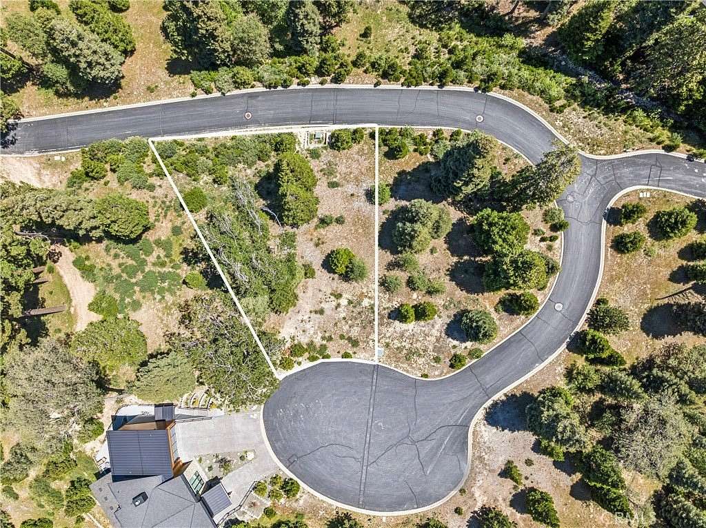 0.24 Acres of Land for Sale in Lake Arrowhead, California