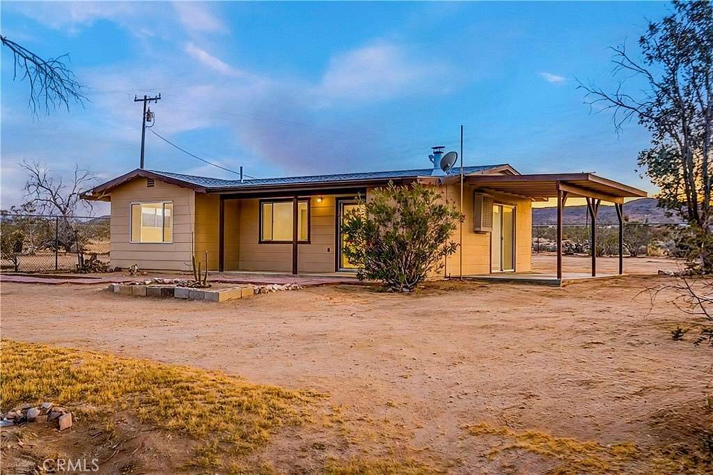 2.5 Acres of Land with Home for Sale in Landers, California