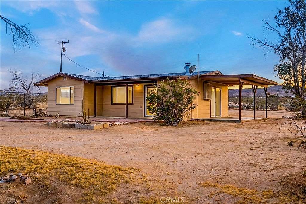 2.5 Acres of Land with Home for Sale in Landers, California
