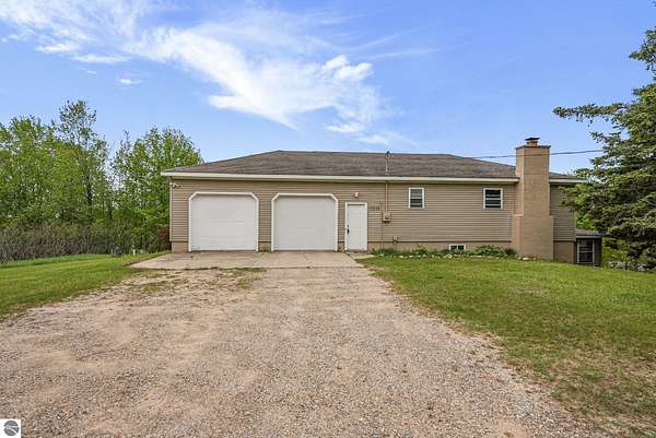 9.1 Acres of Land with Home for Sale in Tustin, Michigan