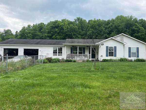 13.4 Acres of Land with Home for Sale in Bluefield, West Virginia