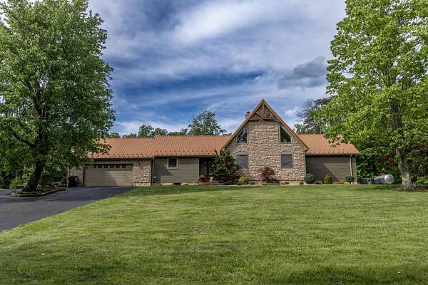 8.64 Acres of Land with Home for Sale in Jackson, Ohio