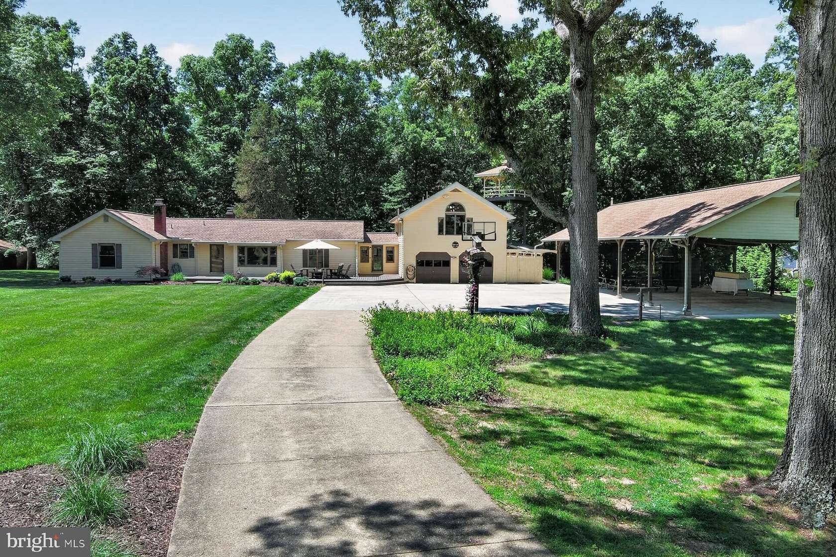 6.27 Acres of Land with Home for Sale in Accokeek, Maryland