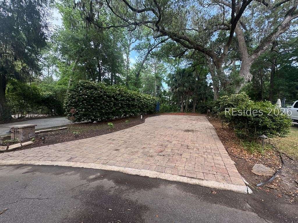 Residential Land for Sale in Hilton Head Island, South Carolina