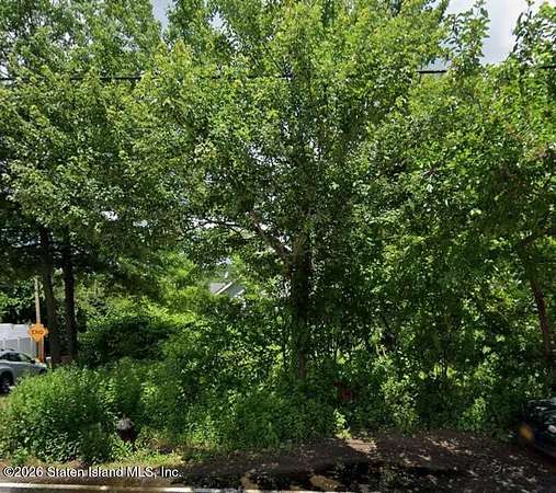 0.09 Acres of Residential Land for Sale in Staten Island, New York
