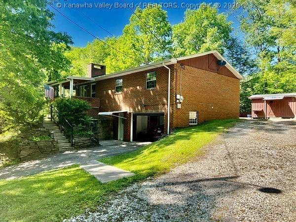 1.67 Acres of Land with Home for Sale in Charleston, West Virginia