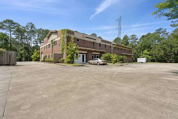 3.62 Acres of Improved Commercial Land for Sale in Madisonville, Louisiana