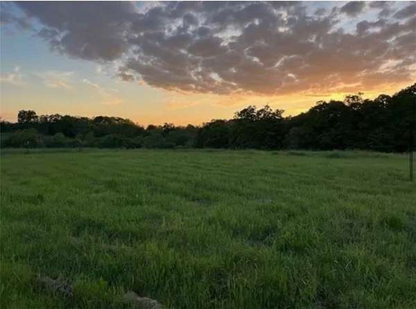 22.5 Acres of Recreational Land for Sale in Bentonville, Arkansas