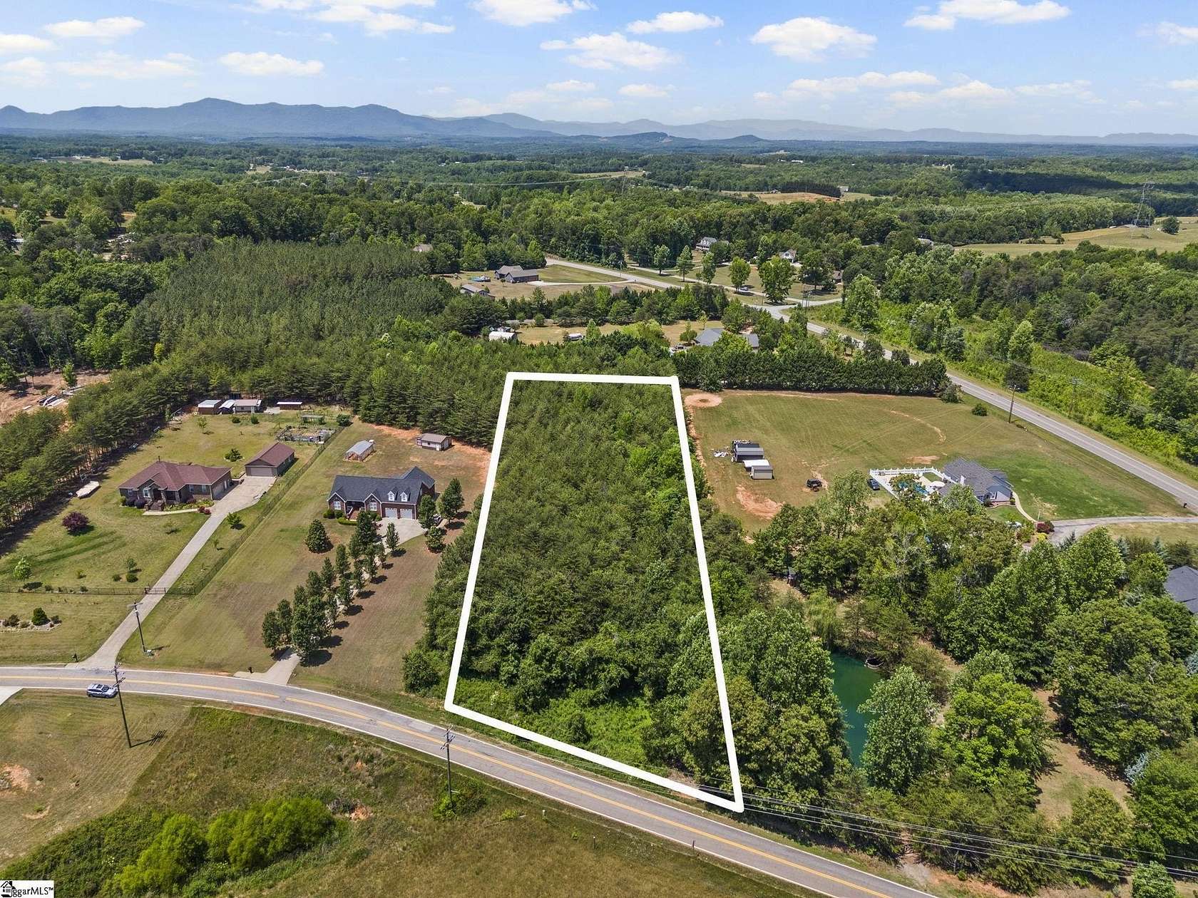2.12 Acres of Residential Land for Sale in Campobello, South Carolina