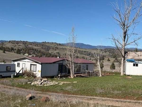 3.4 Acres of Land with Home for Sale in Montague, California