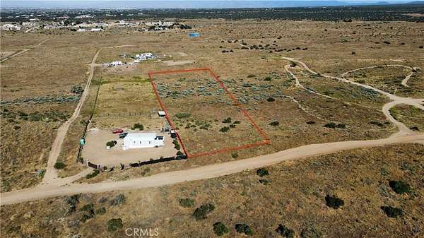 0.99 Acres of Residential Land for Sale in Phelan, California