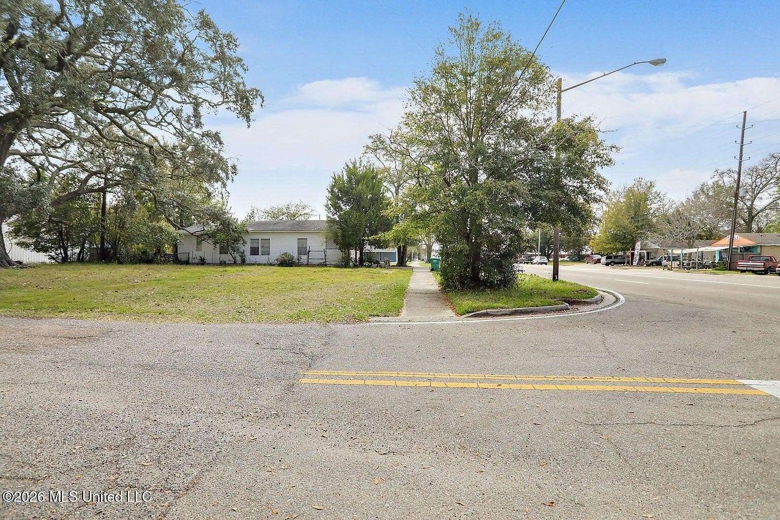 0.13 Acres of Commercial Land for Sale in Gulfport, Mississippi
