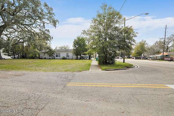 0.13 Acres of Commercial Land for Sale in Gulfport, Mississippi