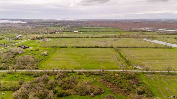 279 Acres of Land for Sale in Three Mile Bay, New York
