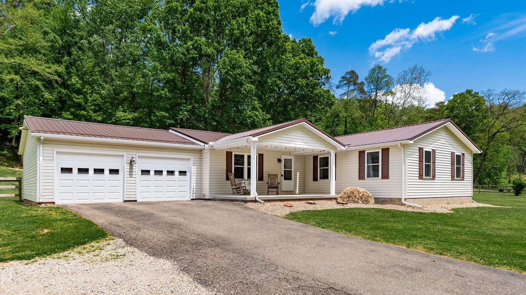 3.14 Acres of Land with Home for Sale in Philo, Ohio