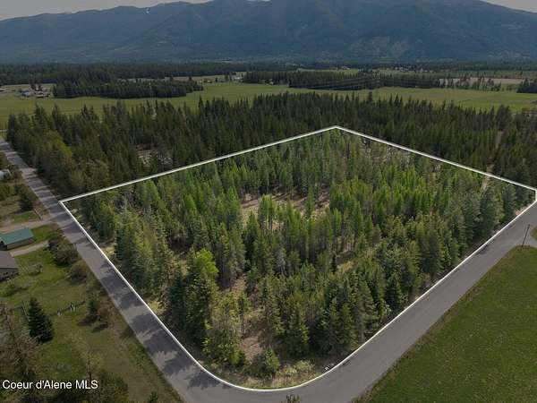 5 Acres of Residential Land for Sale in Bonners Ferry, Idaho