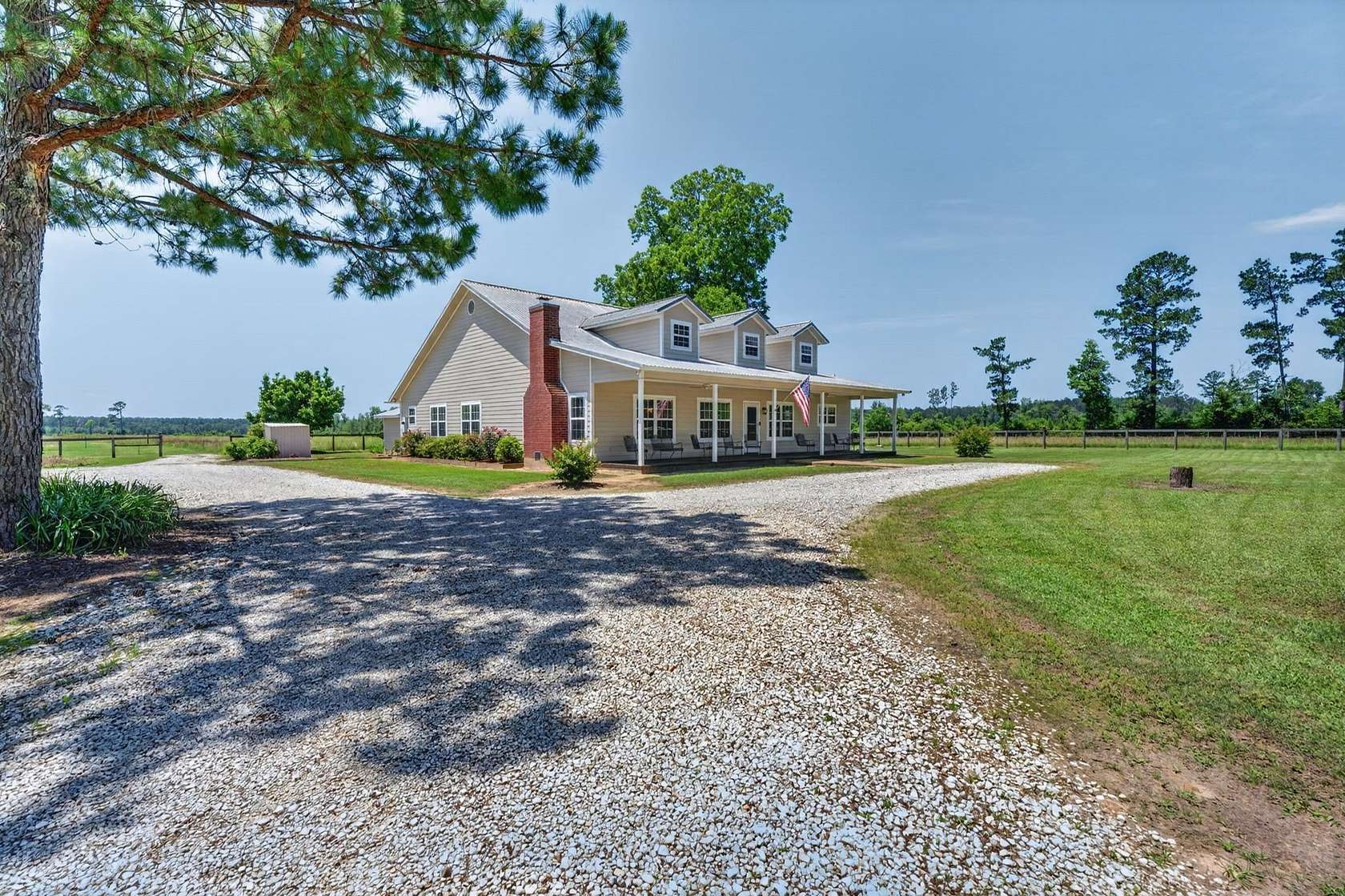 76 Acres of Recreational Land with Home for Sale in Votaw, Texas