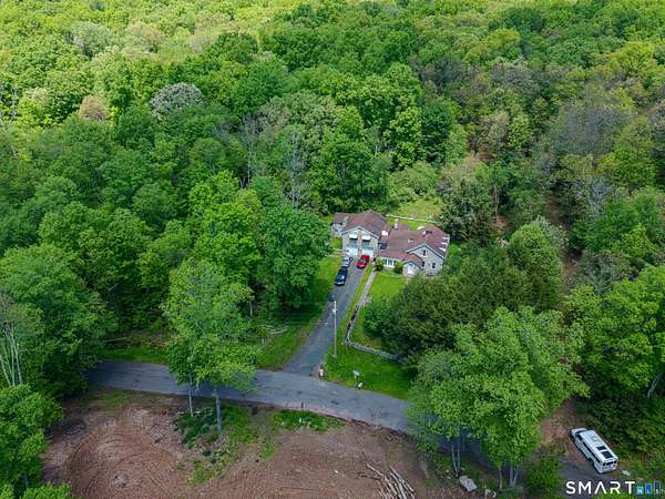 21.2 Acres of Land with Home for Sale in Glastonbury, Connecticut