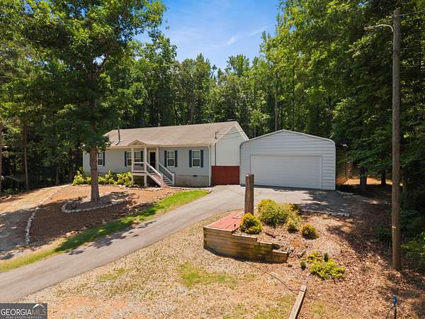 2.5 Acres of Land with Home for Sale in Jackson, Georgia