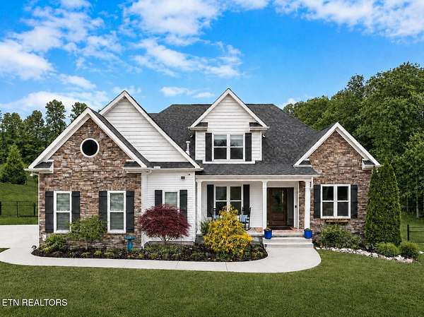 7.2 Acres of Land with Home for Sale in Andersonville, Tennessee
