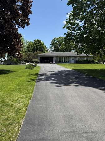 2.29 Acres of Land with Home for Sale in Rockton, Illinois