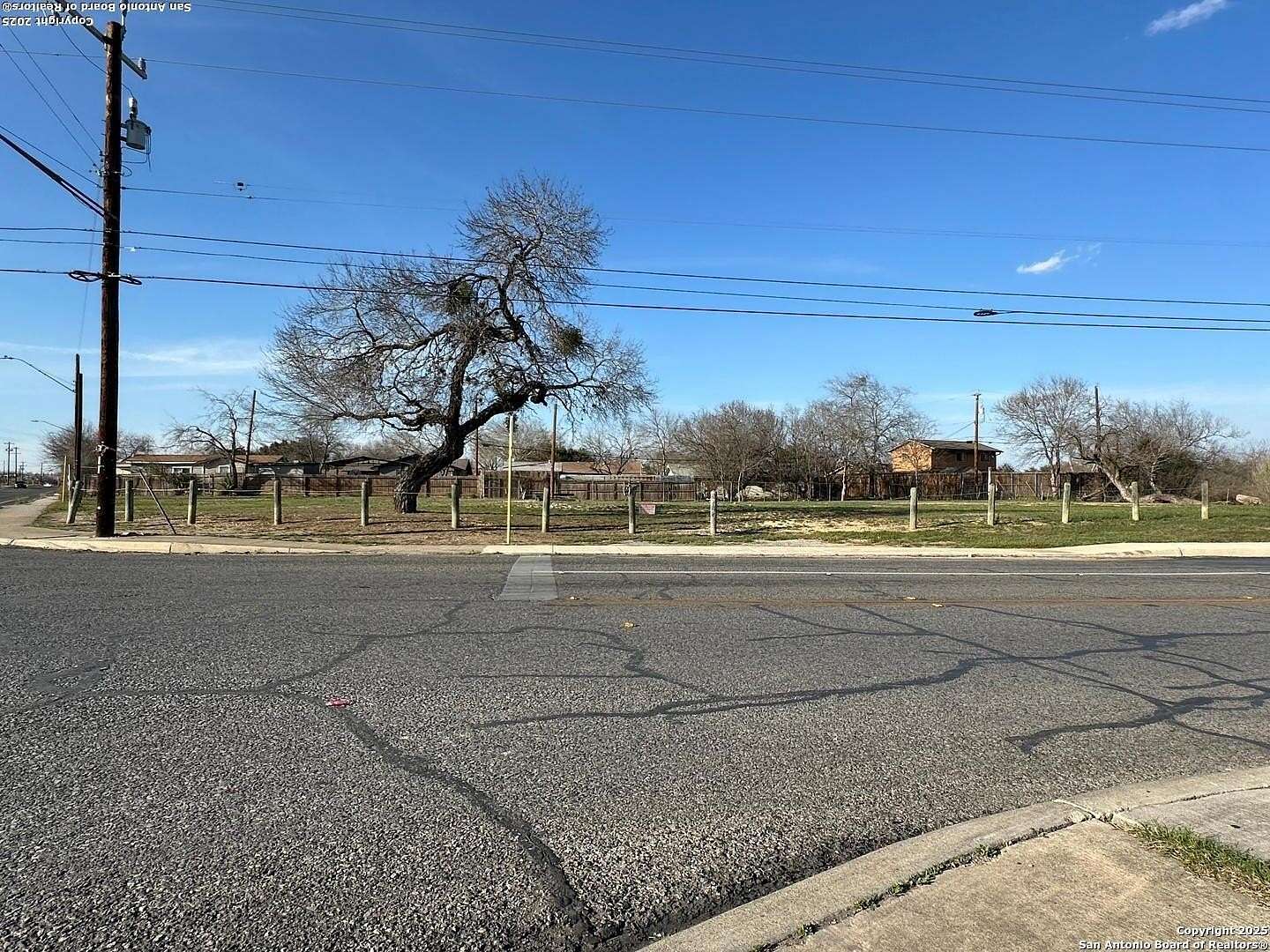 0.67 Acres of Mixed-Use Land for Lease in San Antonio, Texas