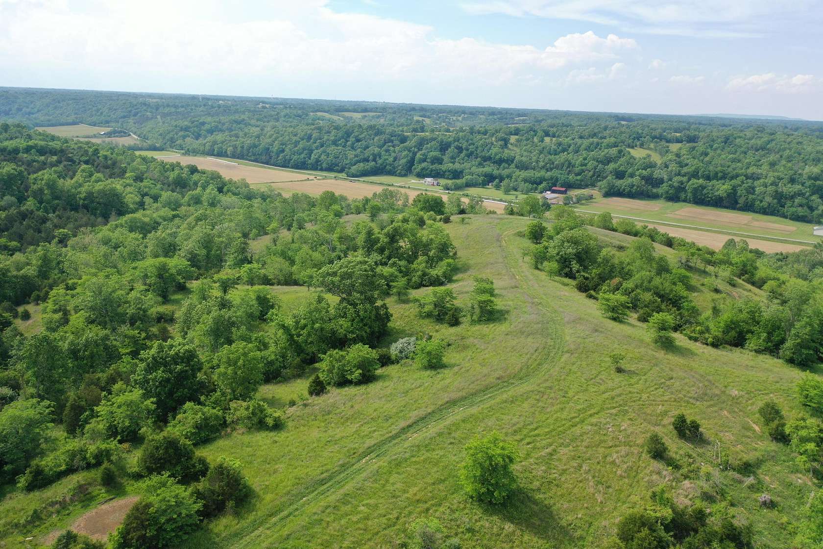 67 Acres of Recreational Land with Home for Sale in Lawrenceburg, Kentucky