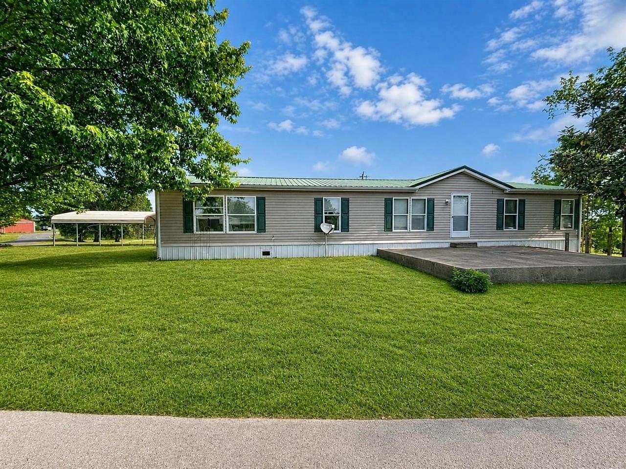 2.27 Acres of Land with Home for Auction in Edmonton, Kentucky