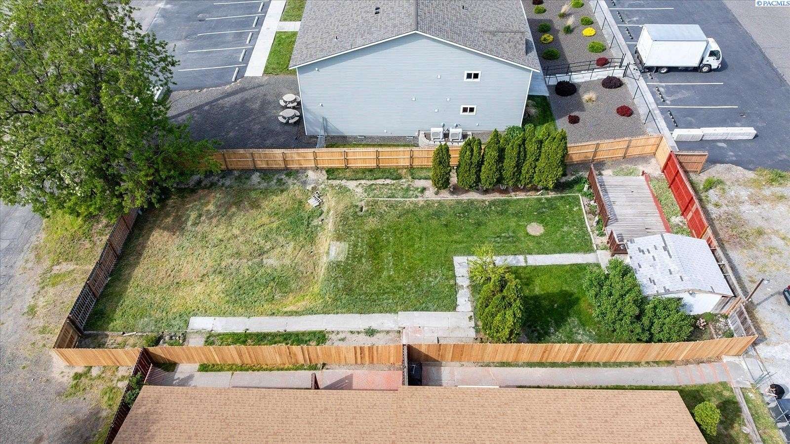 0.18 Acres of Residential Land for Sale in Benton City, Washington