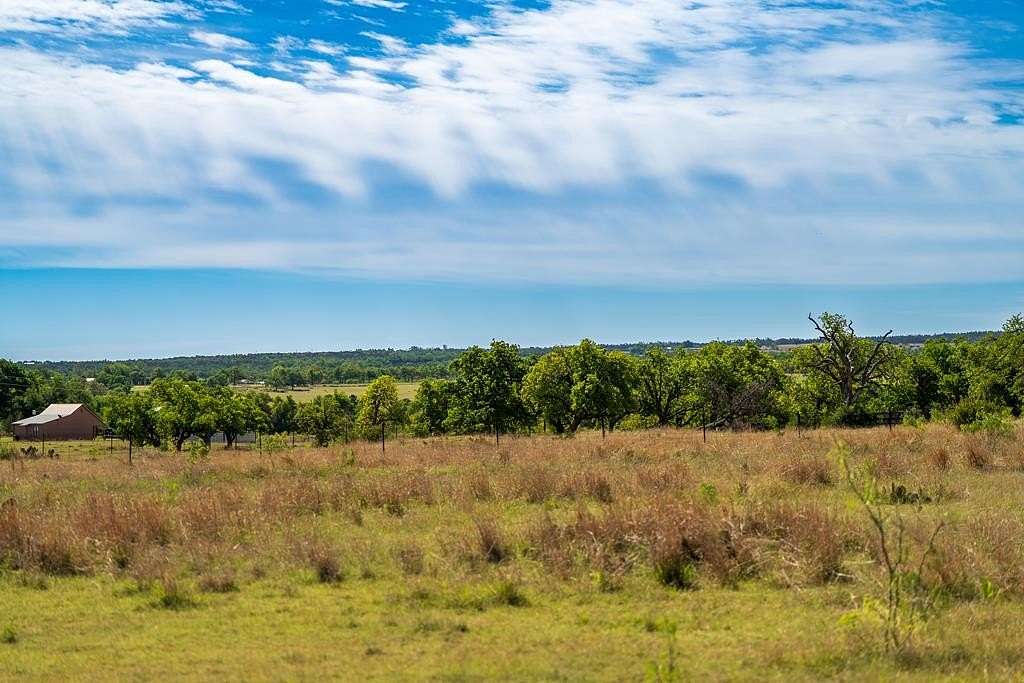 125 Acres of Land for Sale in Fredericksburg, Texas