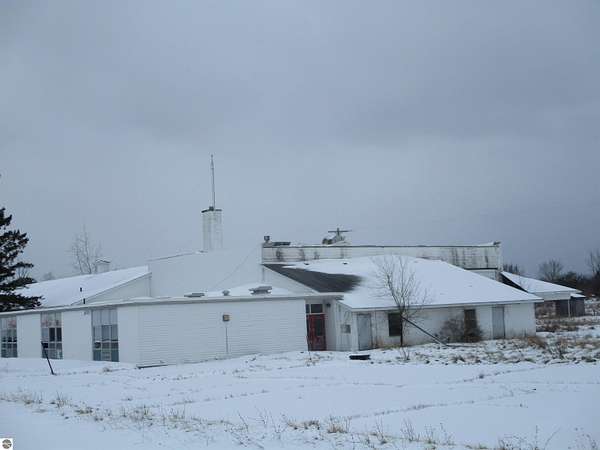 15.6 Acres of Improved Commercial Land for Sale in Prescott, Michigan