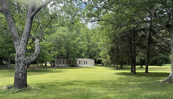 15.5 Acres of Recreational Land with Home for Sale in Waterloo, Alabama