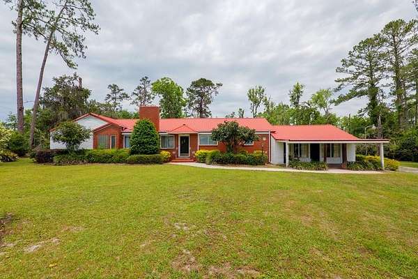 2.34 Acres of Land with Home for Sale in Lakeland, Georgia