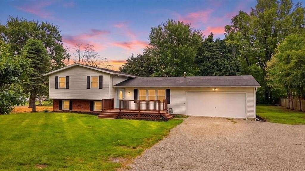 1.52 Acres of Land with Home for Sale in Ashland, Ohio