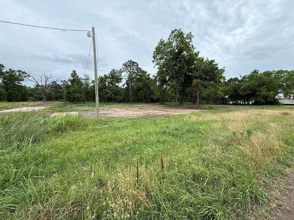 0.3 Acres of Mixed-Use Land for Sale in Timpson, Texas